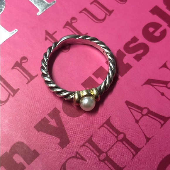 David Yurman Pearl Cable Ring 14k *SOLD* - Picture 2 of 6